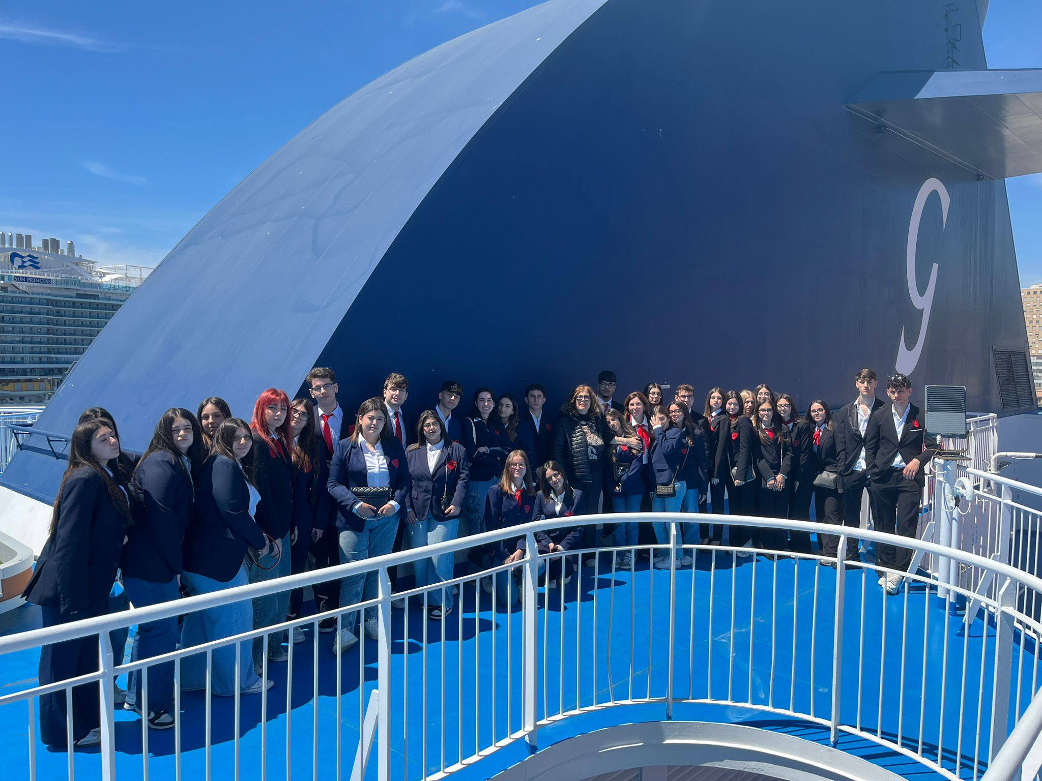 Dalla classe al Mar Tirreno: il "Dalla Chiesa" sbarca a Napoli con Grimaldi Lines